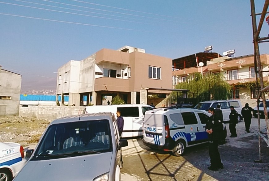 Kocasının vurduğu kadın hayatını kaybetti
