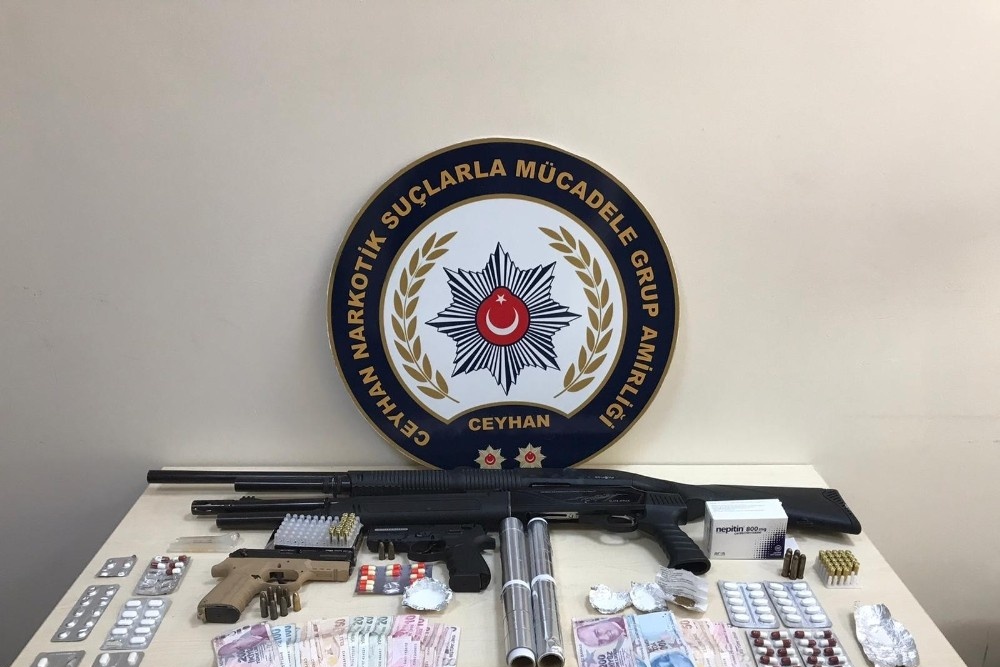 Ceyhan’da uyuşturucu satıcılarına hava destekli operasyon: 19 gözaltı