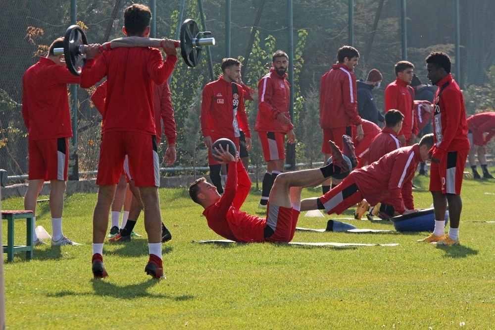 Eskişehirspor kondisyon ve dayanıklılık çalıştı