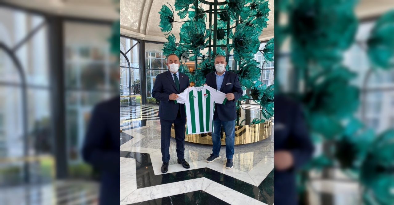 Bursaspor Kulübü Başkanı Erkan Kamat, Dışişleri Bakanı Mevlüt Çavuşoğlu ile görüştü