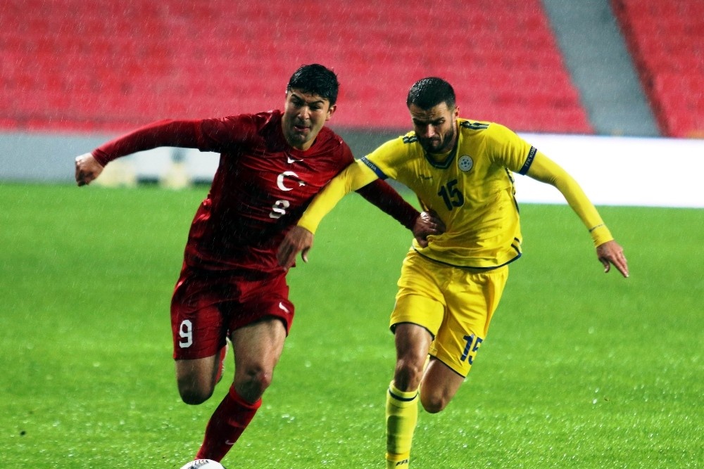 U21 Avrupa Şampiyonası: Türkiye: 2 - Kosova: 0 (İlk yarı)