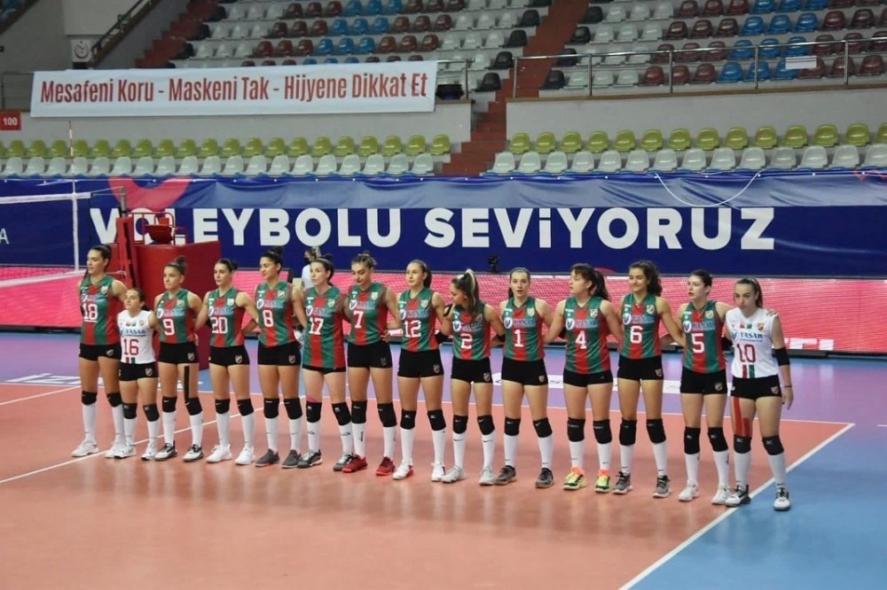 Karşıyaka Voleybol Takımı’nda vaka sayısı 9’a yükseldi