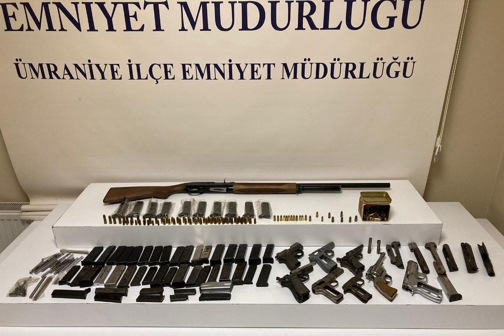 Ümraniye’de yasa dışı silah imalathanesine baskın: 1 gözaltı