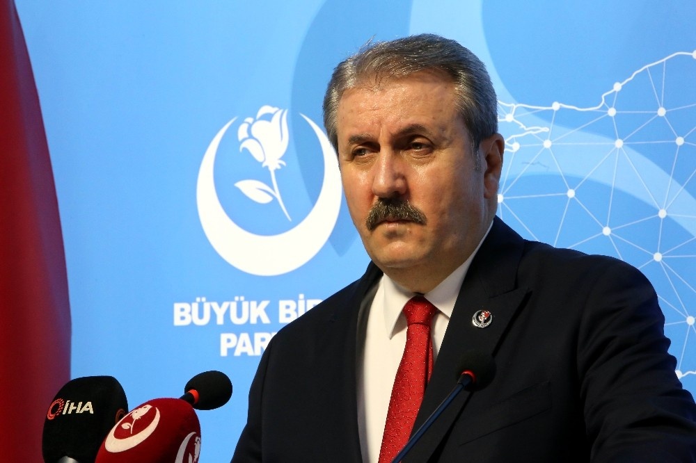 BBP Genel Başkanı Destici: "Türkiye’nin bu anayasasından kurtulması lazım"