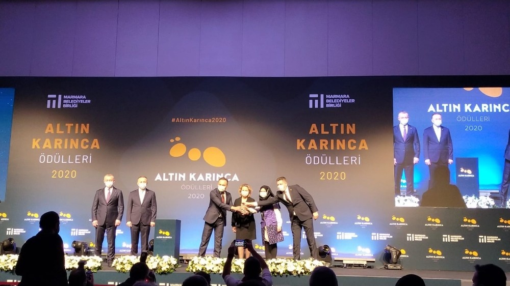 Bolu Belediyesi’ne Altın Karınca Ödülü
