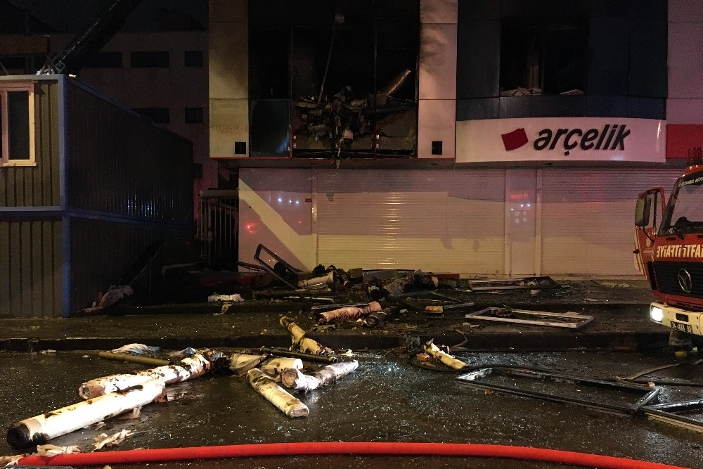 Bahçelievler’de tekstil atölyesinde patlama: 2 yaralı