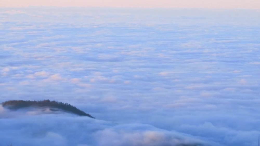 Bulutlara komşu ‘Kardüz Yaylası’ görsel şölen sunuyor