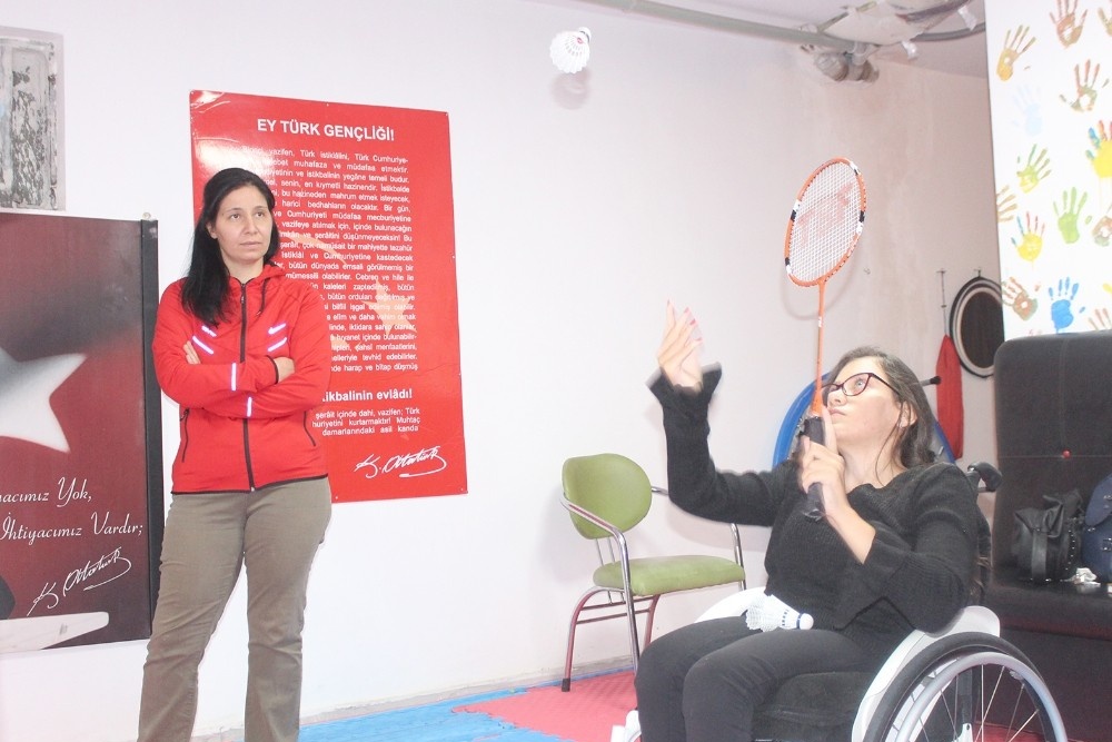 Kadriye Yılmaz, engellerini sporla aştı üç farklı branşta başarılara koştu