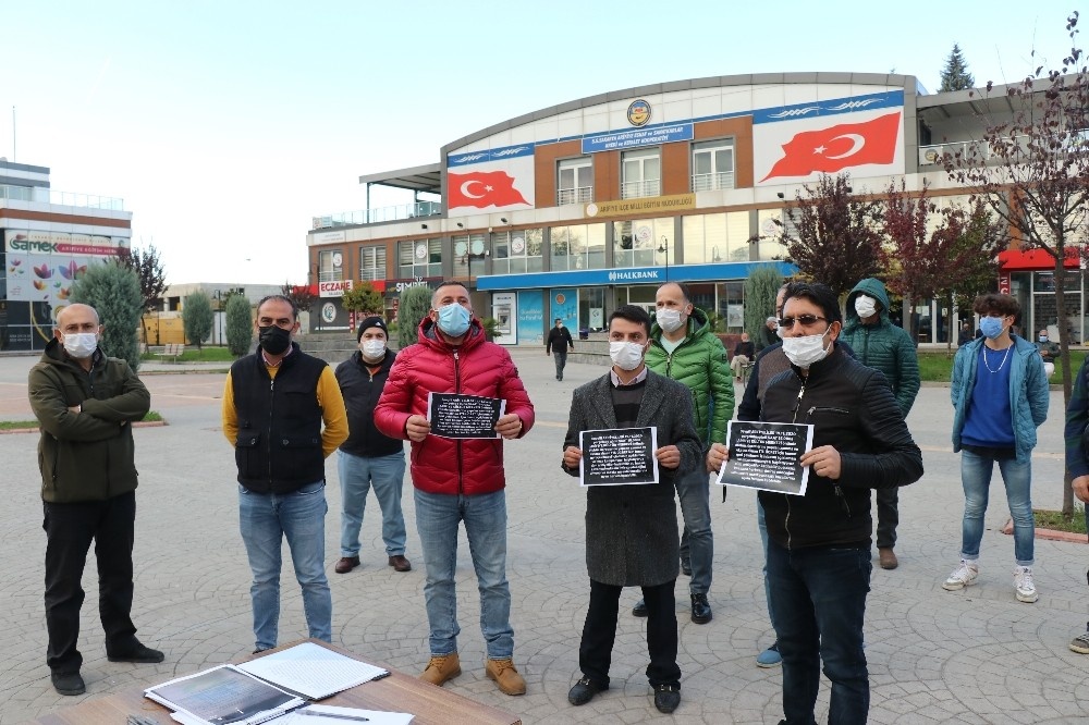 Sakarya’da otobüs fiyatına yapılan zam vatandaşı çileden çıkarttı