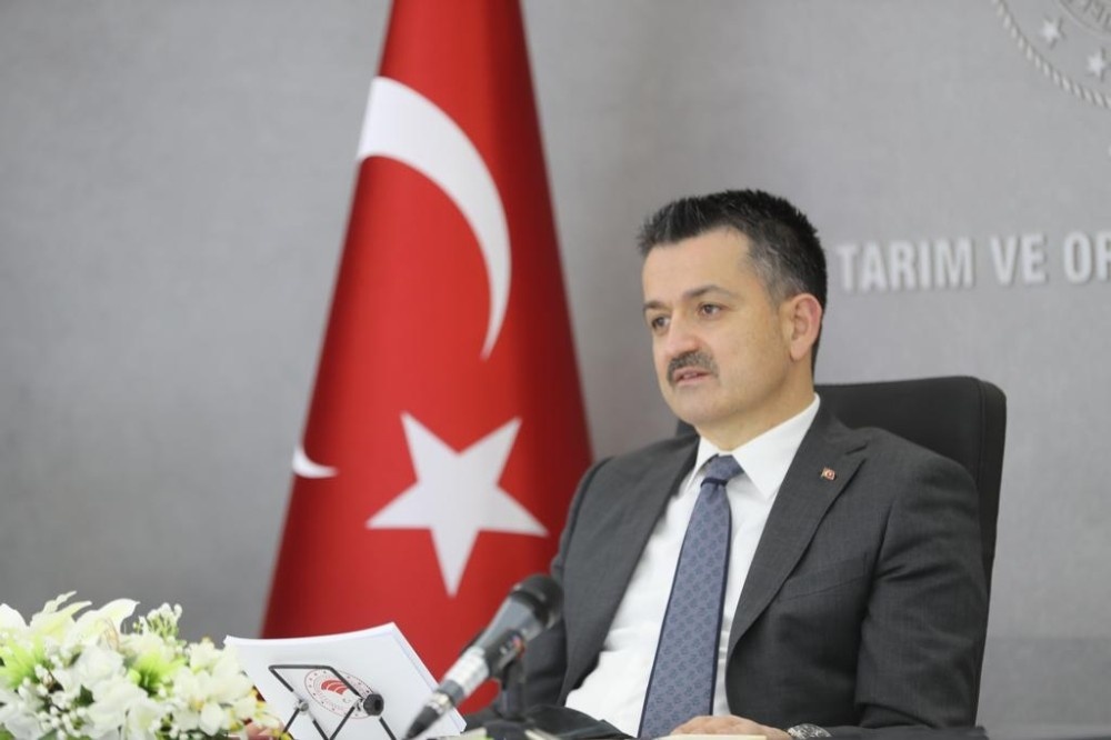 Bakan Pakdemirli: “2021 yılı su ve sulama yatırımlarında hamle yılı olacak”