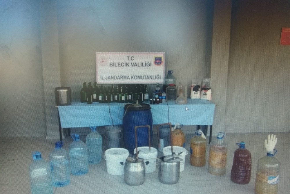 Bilecik’te kaçak içki operasyonu