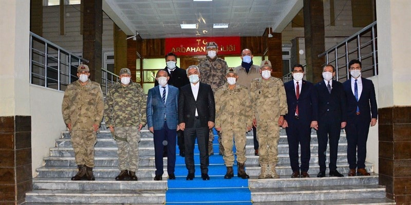 İçişleri Bakan Yardımcısı Mehmet Ersoy ve Jandarma Genel Komutanı Orgeneral Arif Çetin, Ardahan’da