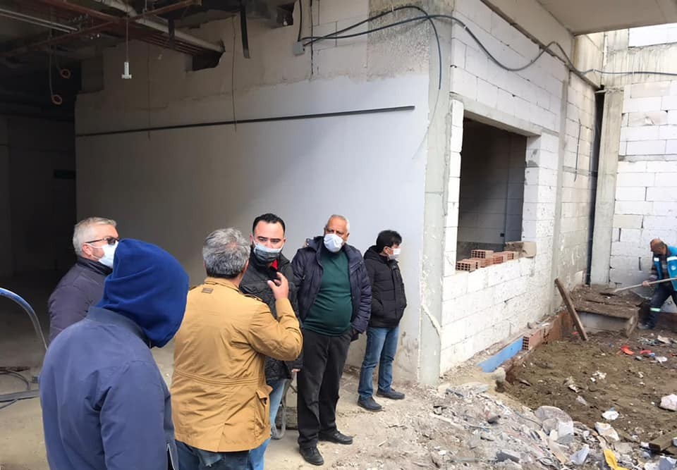 Kula Devlet Hastanesi inşaatı yeniden başladı