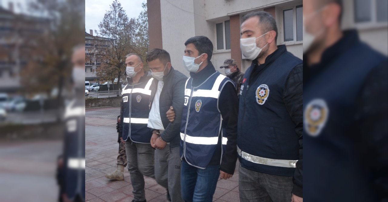 Yaşlı kadını 600 TL parası ve 1 çuval fındık için öldürmüşler