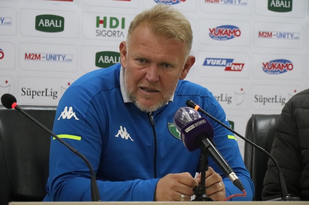 Prosinecki: "Rakipten daha iyi oynayarak maçı kaybediyoruz”