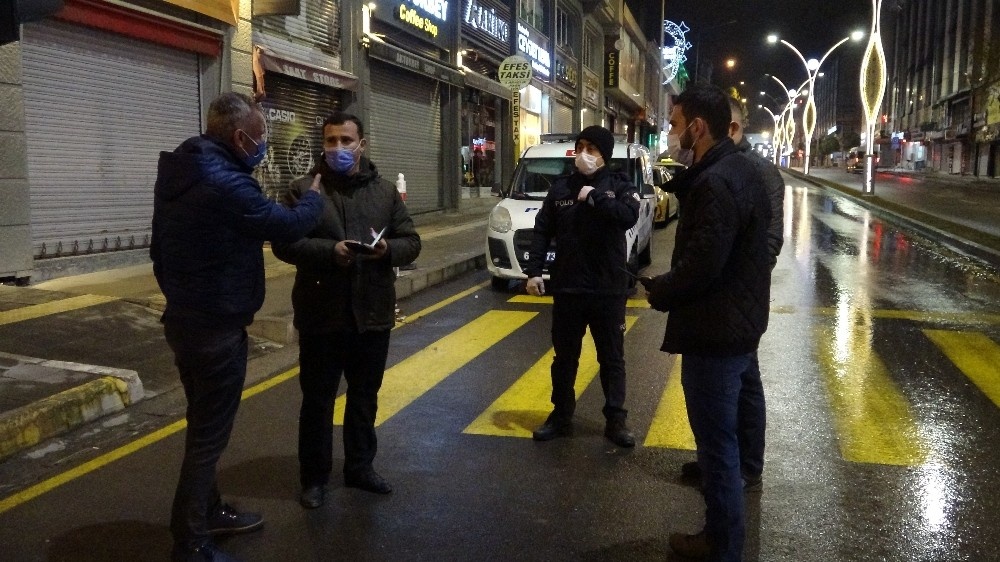 Van’da sokağa çıkma kısıtlaması başladı