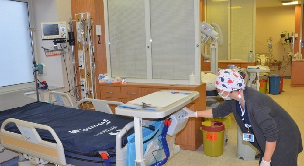 Nazilli Devlet Hastanesi’ne yatalak hastalar için ’şişme yatak’ takviyesi yapıldı
