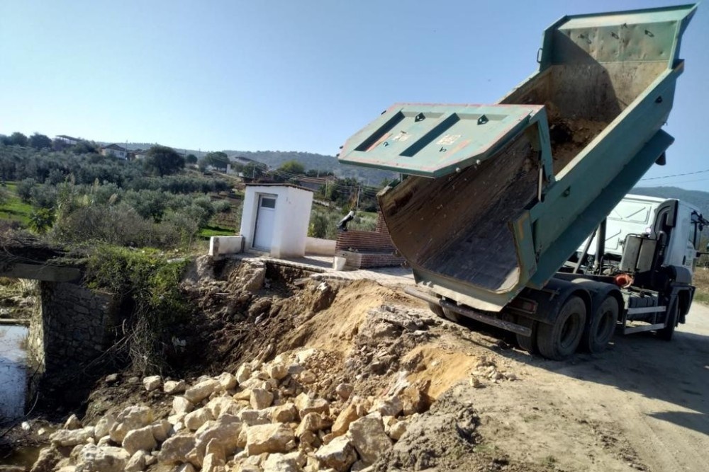 Mandallı Mahallesinde taşkın tehlikesine son verildi