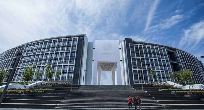 Medipol Üniversitesi’nden PCR testi ücretine ilişkin açıklama