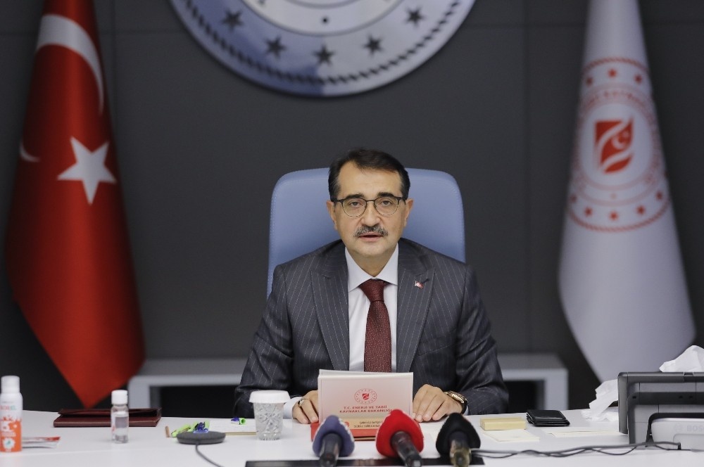 Bakan Dönmez: “Yerli kaynakların elektrik üretimindeki payı Aralık 2018’den bu yana aralıksız olarak 23 aydır aylık bazda yüzde 50’nin üzerinde seyrediyor”