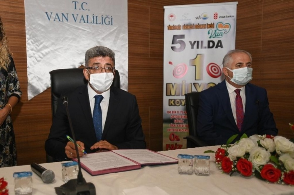 Van’da "Köyümde yaşamak için bir ’sürü’ nedenim var" projesi protokolü imzalandı