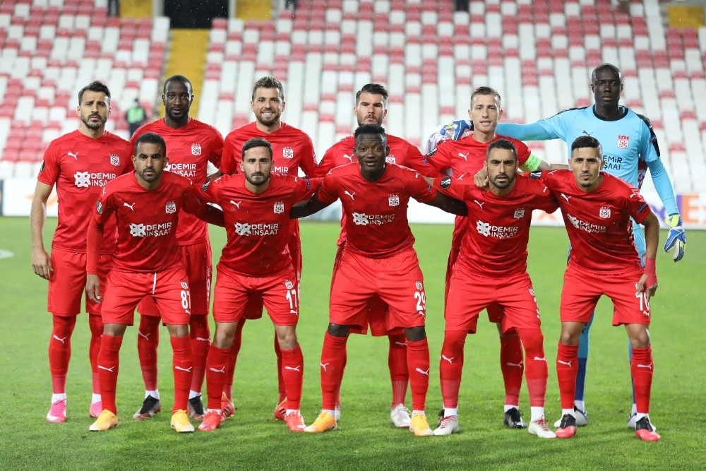 Sivasspor’da korona vakası artıyor!
