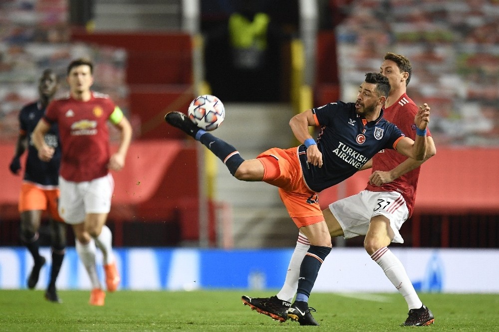 Şampiyonlar Ligi: Manchester United: 4 - Medipol Başakşehir: 1 (Maç sonucu)