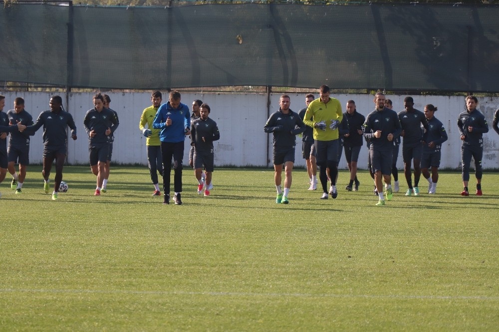 Ligde kötü giden Denizlispor, kupada erken havlu attı