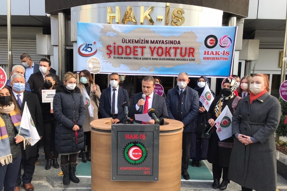 HAK-İŞ, Kadına Karşı Şiddetle Mücadele Günü’nü unutmadı