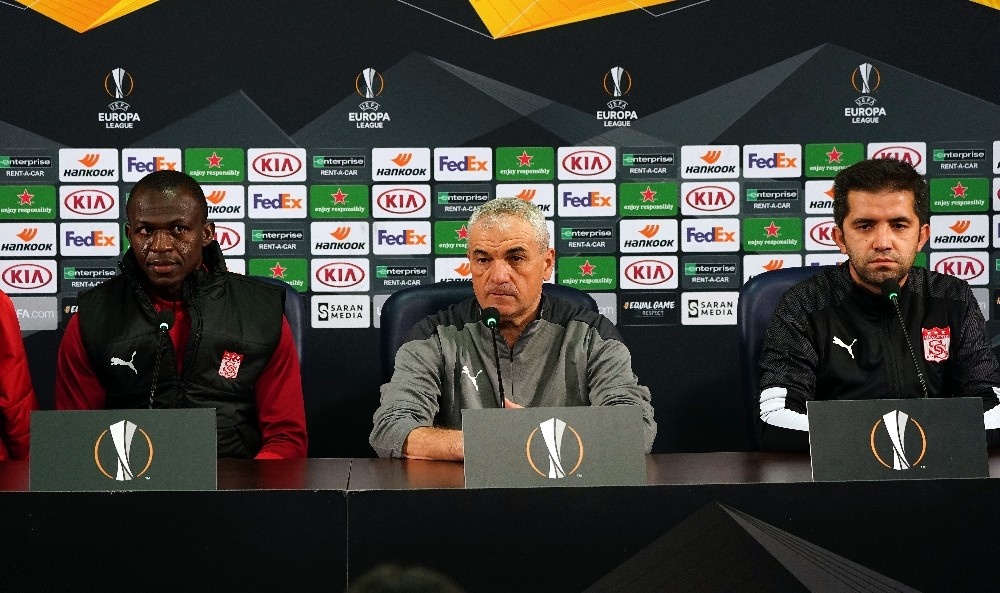 Rıza Çalımbay: "Bu maç bizim için bir final maçı"