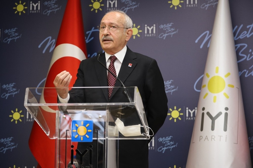 Kemal Kılıçdaroğlu, Meral Akşener’i ziyaret etti