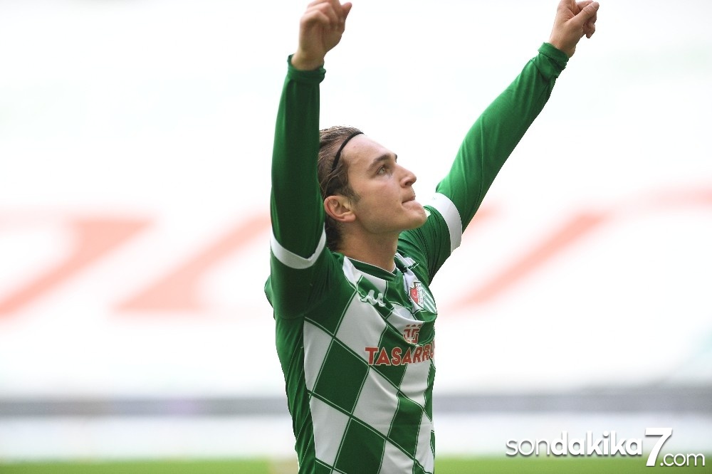 TFF 1.Lig’in golcüleri Ali Akman ve Marco Paixao karşı karşıya geliyor