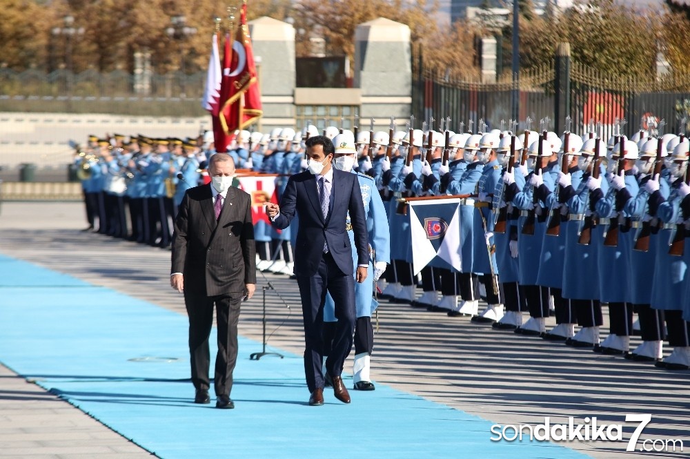 Cumhurbaşkanı Erdoğan, Katar Emiri Al Sani’yi resmi tören ile karşıladı