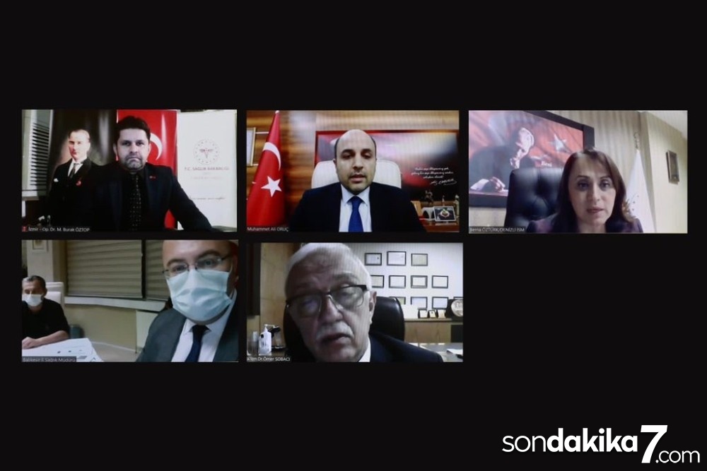 Sağlık Bakanı Koca, 5 İlin Sağlık Müdürleriyle görüştü