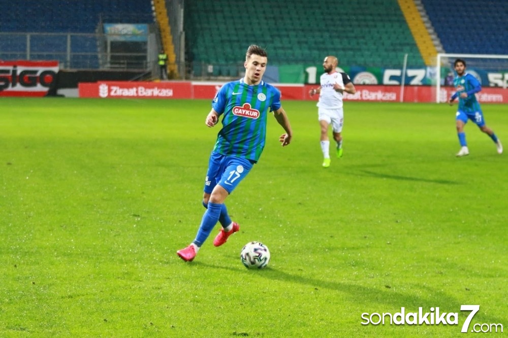 Rizespor’da gözler Konrad Michalak’ta