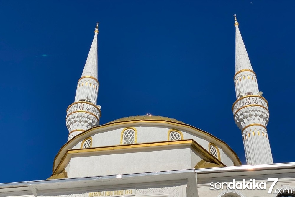 Horasan’da Mescid-i Aksa Camii ibadete açıldı