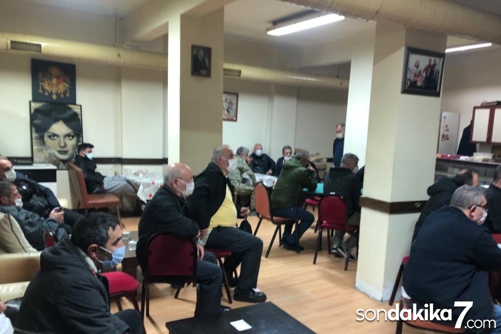 İstanbul’da mühürlü iş yerine polisten kumar baskını