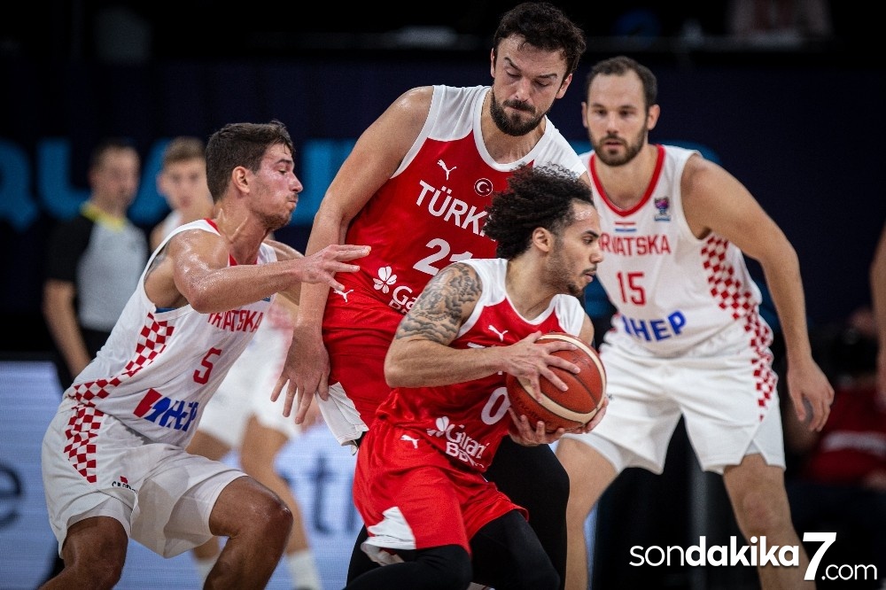 Shane Larkin ilk milli maçına çıktı