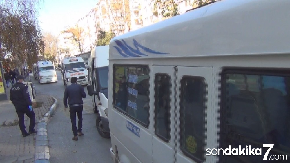 Koronalı şoför dolmuş sürerken yakalandı