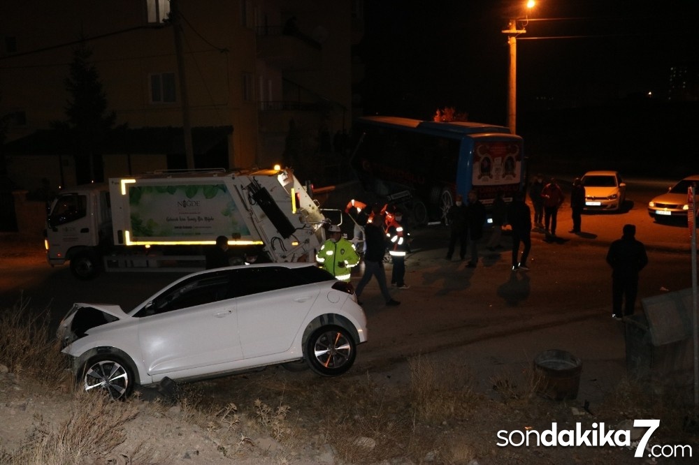 Niğde’de kısıtlamaya saniyeler kala kaza: 2 yaralı