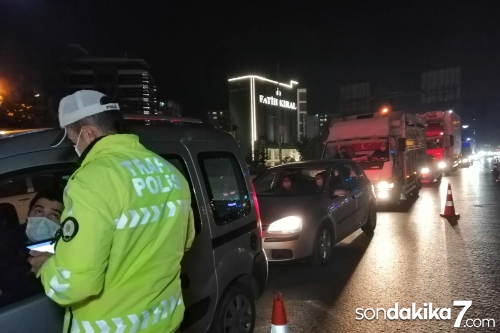 Kısıtlama denetimleri başladı, uymayanlara cezai işlem uygulandı