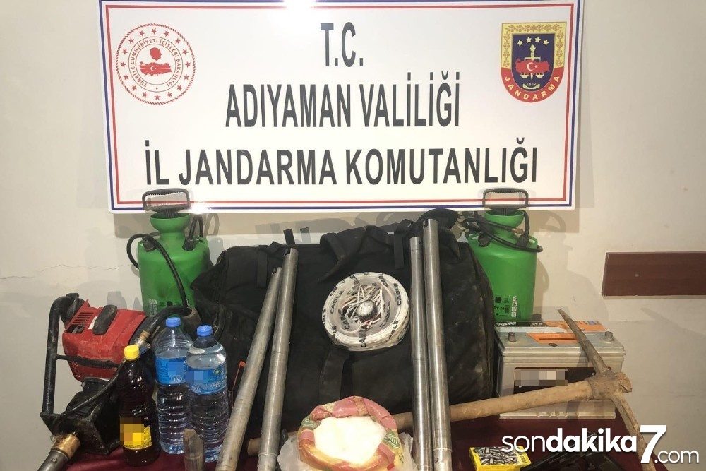 Patlayıcı madde ve iş makineleri ile define avına jandarma operasyonu
