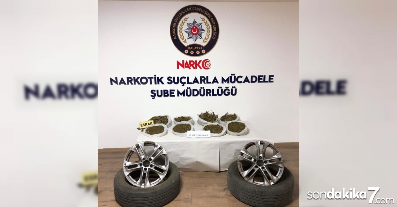 Lastik içinde esrar sevkiyatı polise takıldı