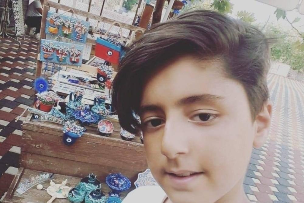 Bisikletle direğe çarpan çocuk, 12 günlük yaşam mücadelesini kazanamadı