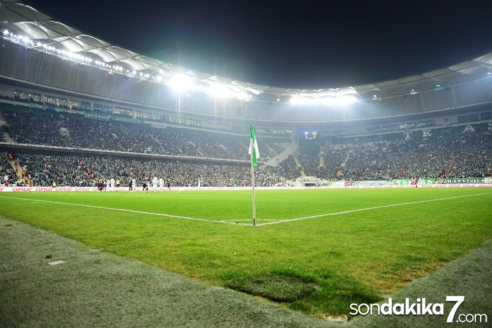 Bursaspor Başkanı Erkan Kamat: “Nihat Özdemir’le elektrik konusunu görüştüm”