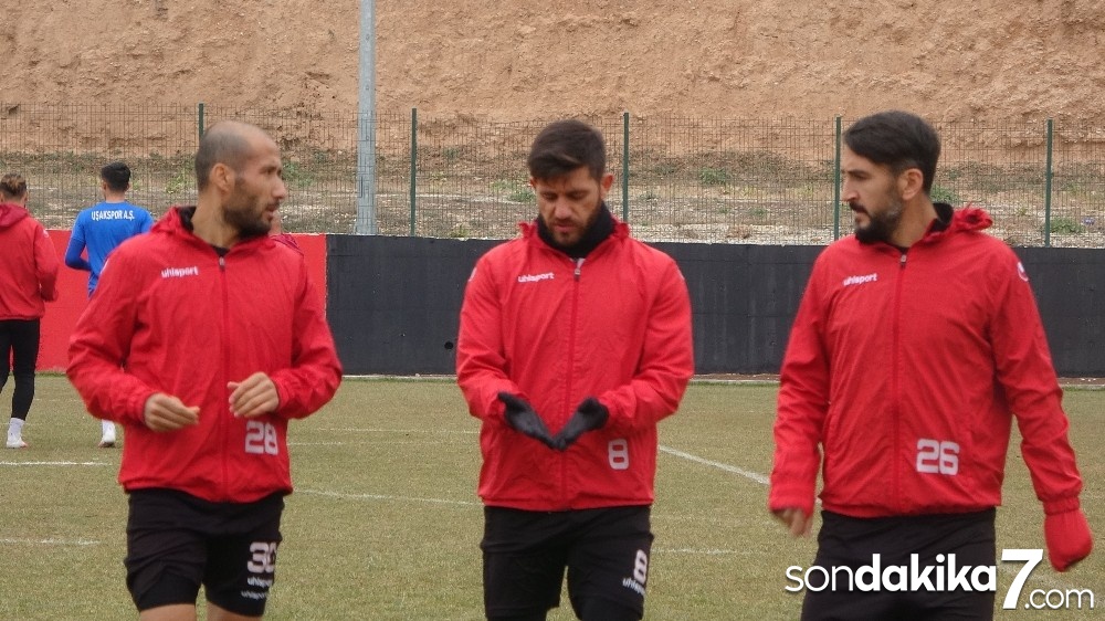 Uşakspor’un kaptanı Seçkin Getbay: "Bizim de hedefimiz şampiyonluk"