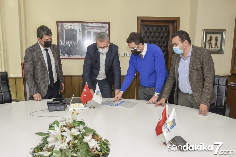 Karacabey’de alt yapı yatırımları tam gaz