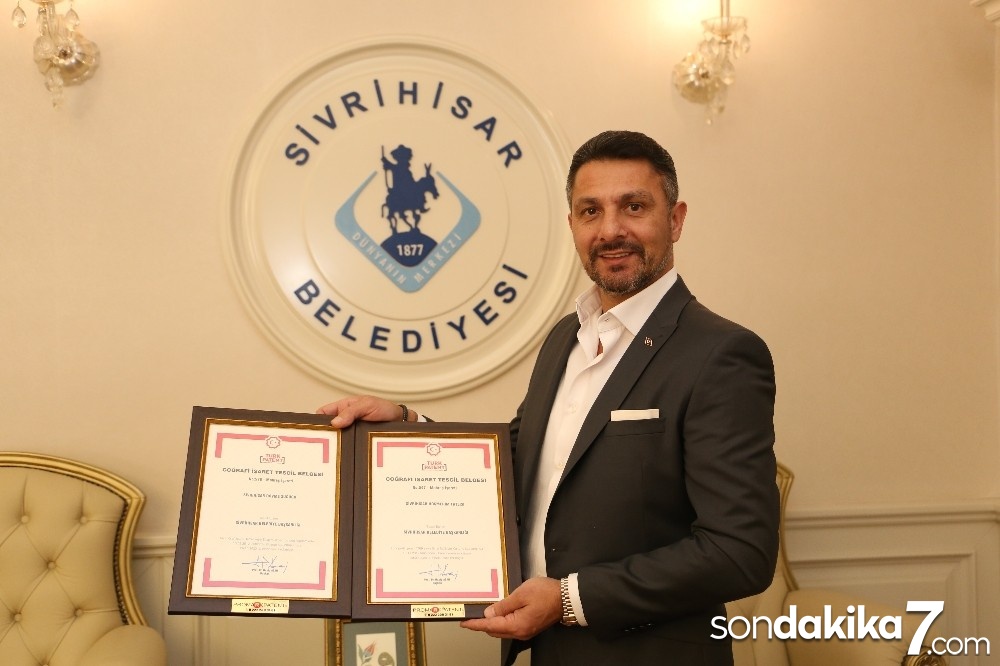 Sivrihisar dövme sucuğu ve höşmerim tatlısı tescillendi