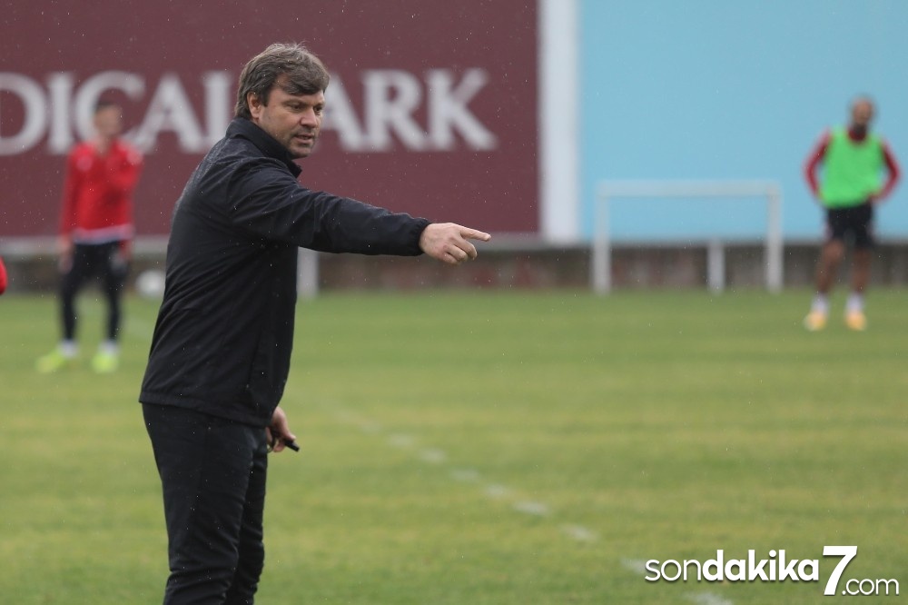 Ertuğrul Sağlam: “Ligin ilk devresini istediğimiz yerde yani ilk 2 içerisinde bitireceğiz”