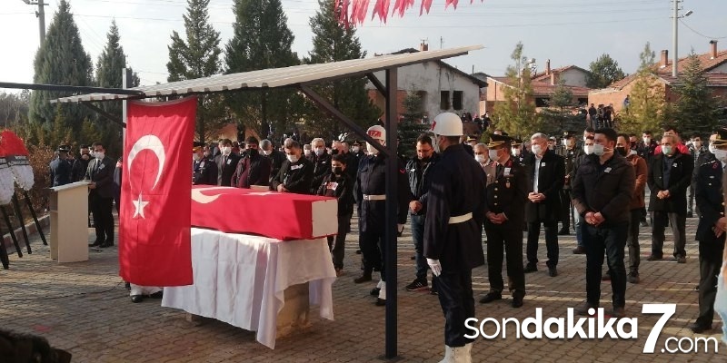 Şehit Osman Güler son yolculuğuna uğurlandı